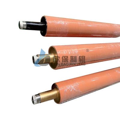 Menggunakan tahan dan seragam Pengiriman Mesin Lapisan Roller Karet Dan Keseimbangan Inti Poros Pakan