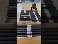 Permukaan halus dari percetakan karet rol, seimbang dan tahan aus poros inti